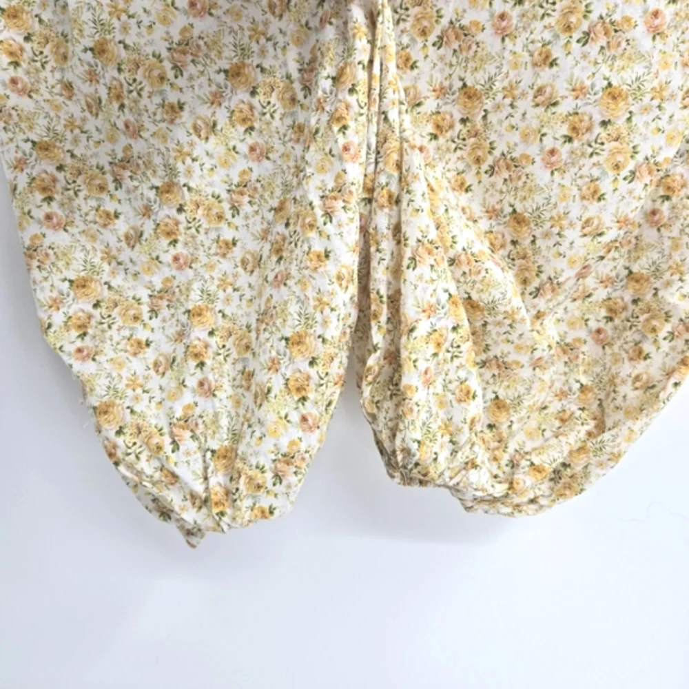 Anthropologie Significant Other Balloon Sleeves Cropped Blouse‎ Ditsy Flo…